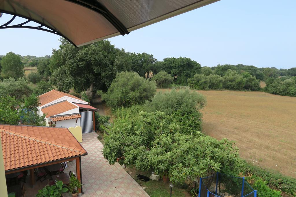 Gullo Capo Vaticano Ricadi Camera foto