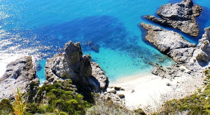 Hotel Gullo Capo Vaticano Ricadi Esterno foto