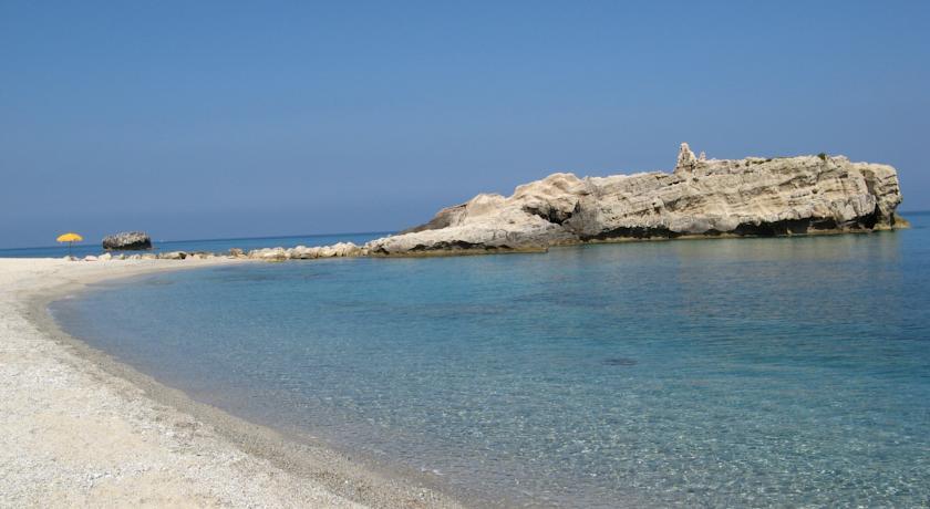 Hotel Gullo Capo Vaticano Ricadi Esterno foto