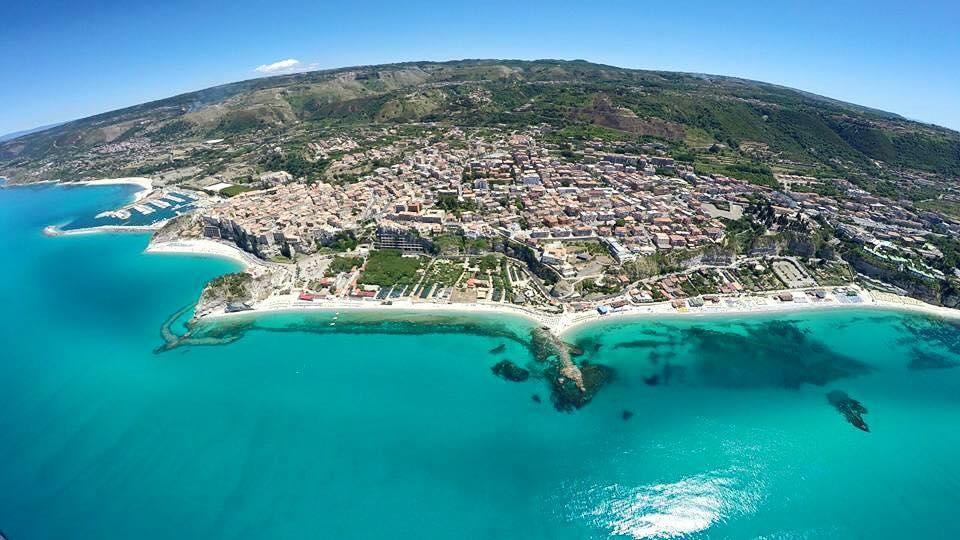 Hotel Gullo Capo Vaticano Ricadi Esterno foto